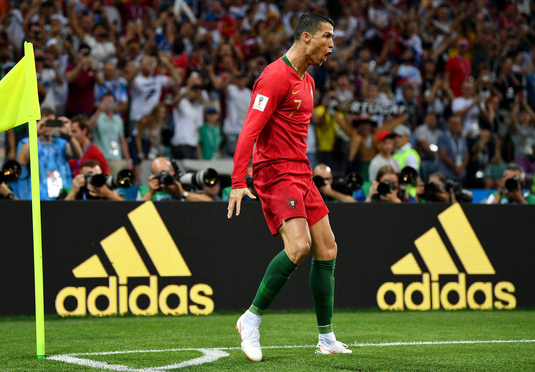 O relato emocionante do terceiro de Ronaldo frente à Espanha