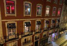 BOLA NA RUA | The Couch Bar