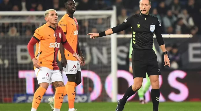 Escândalo no futebol turco: 149 árbitros suspensos por envolvimento em apostas